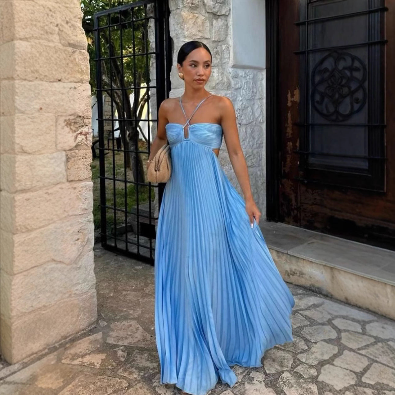 Robe plissée sans manches à bretelles