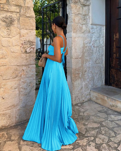 Robe plissée sans manches à bretelles